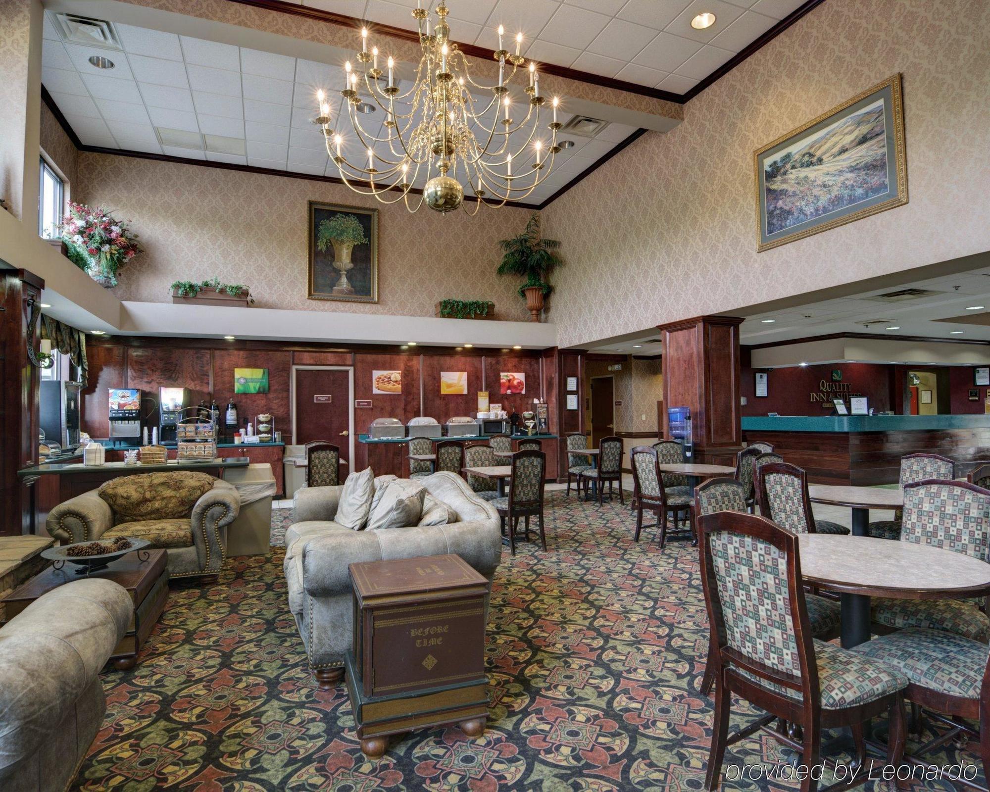 Quality Inn & Suites Abingdon Exterior photo